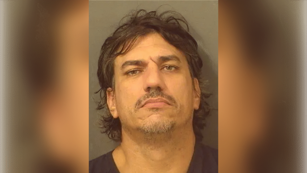 Possible Mass Shooting Foiled at Palm Beach International Airport — Armed Felon with Loaded AR-15 and Knives Arrested in Restricted Zone — FBI Now Investigating | The Gateway Pundit