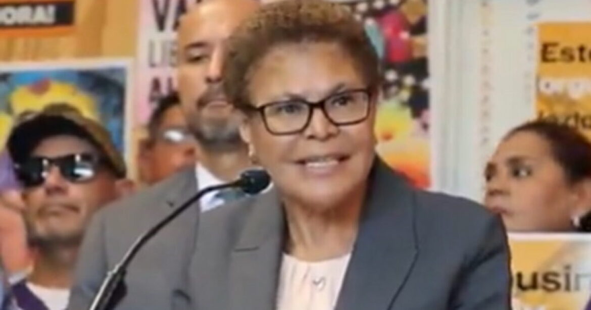 Useless Los Angeles Mayor Karen Bass Complains That ICE Raids Are Destabilizing City Economy (VIDEO) | The Gateway Pundit